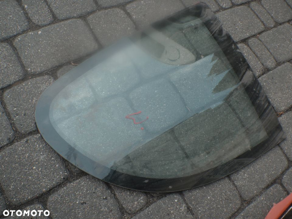 szyba  karoseryjna chatenet barooder posiadam prawie wszystkie części do tego modelu - 2