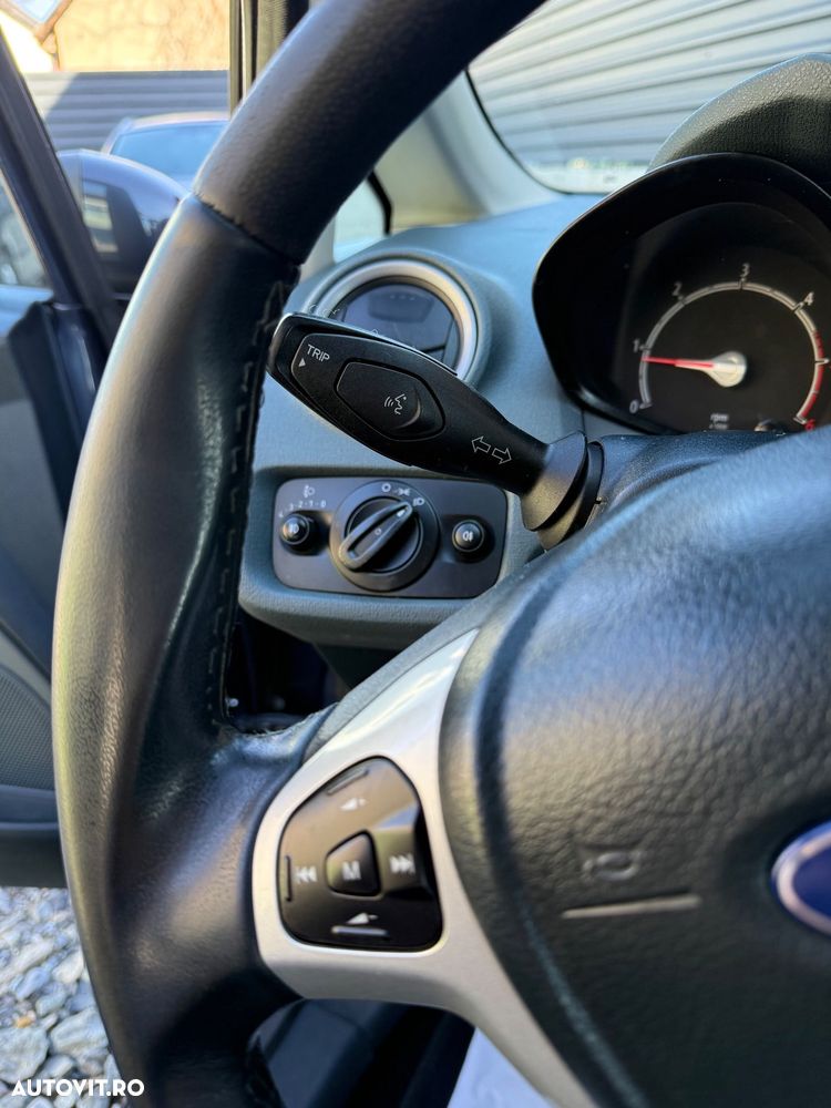 Ford Fiesta 1.6 TDCI Econetic Trend - 12