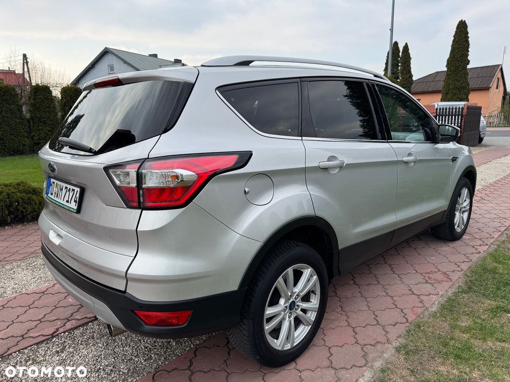 Ford Kuga 1.5 TDCi FWD Titanium - 10