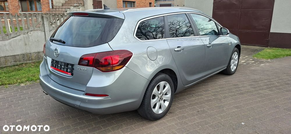 Opel Astra 1.4 Turbo Edition Sport - 4