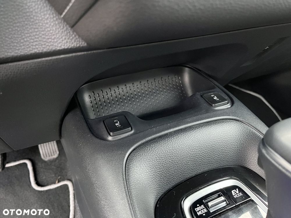 Toyota Corolla 1.8 Hybrid Comfort - 16