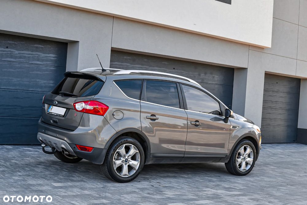 Ford Kuga 2.0 TDCi 4WD Titanium - 5