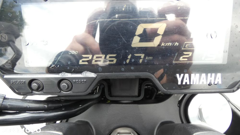 Yamaha MT - 18