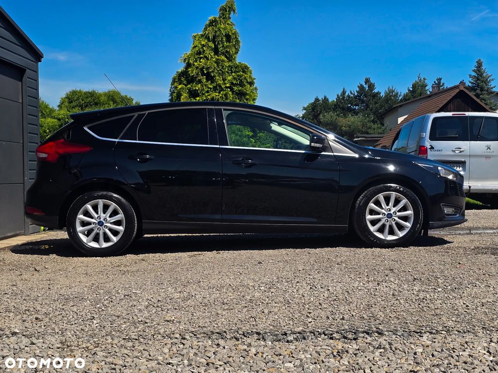 Ford Focus 1.0 EcoBoost Titanium - 3