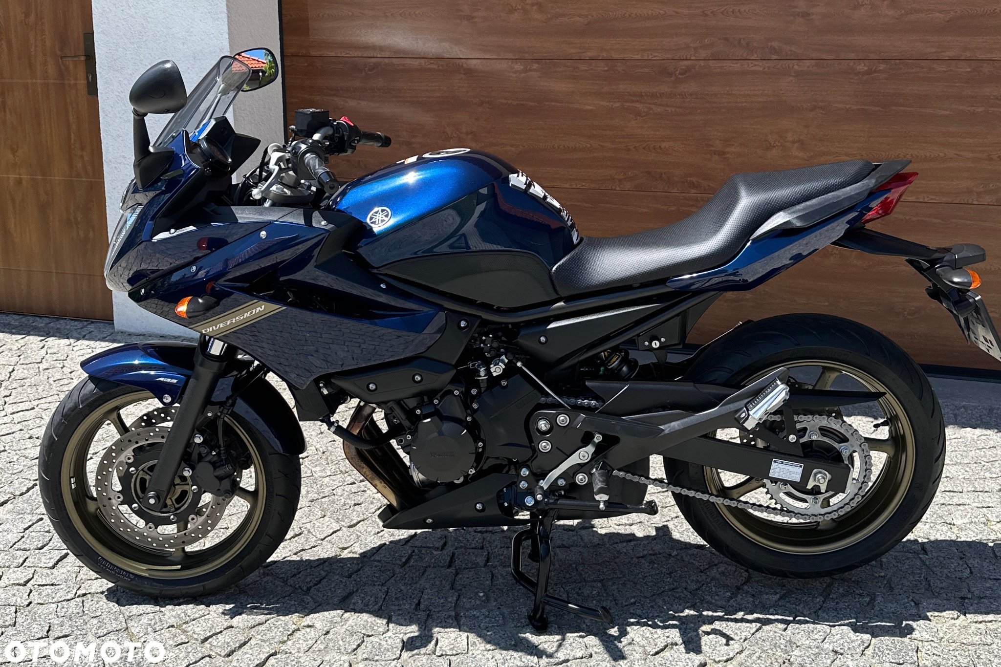 Yamaha XJ - 13