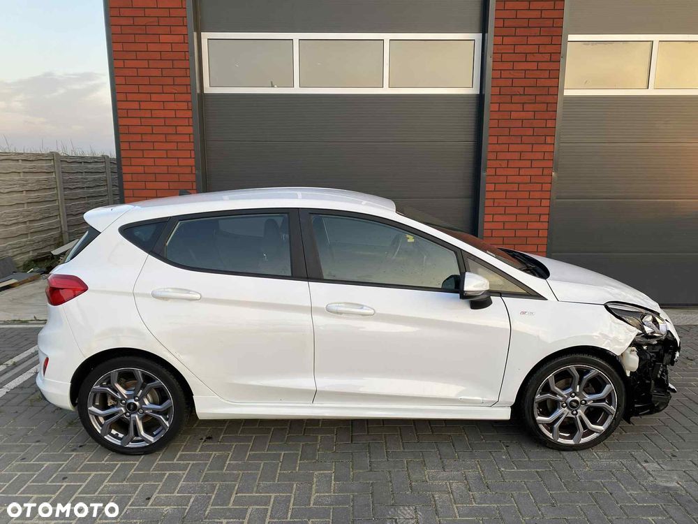 Ford Fiesta 1.5 TDCi S&S ST-LINE X - 30