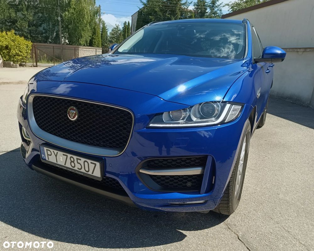 Jaguar F-Pace 2.0 i4D AWD R-Sport - 11