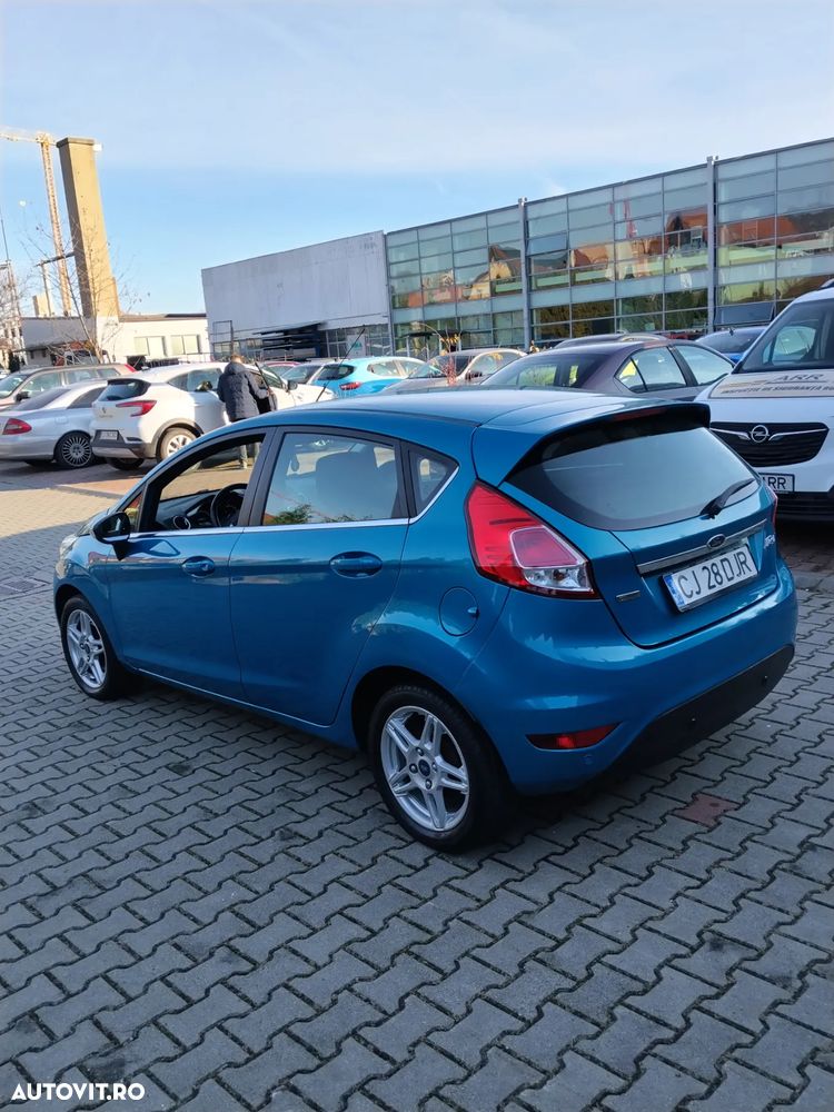 Ford Fiesta 1.6 TDCI Titanium - 6