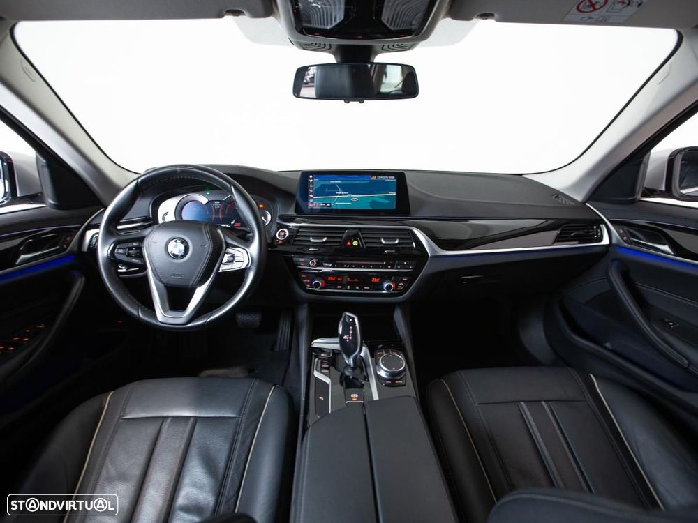 BMW 520 - 7