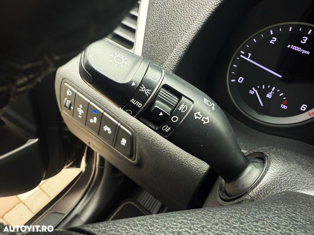 Hyundai Tucson 2.0 CRDI 4WD Automatik Style - 34