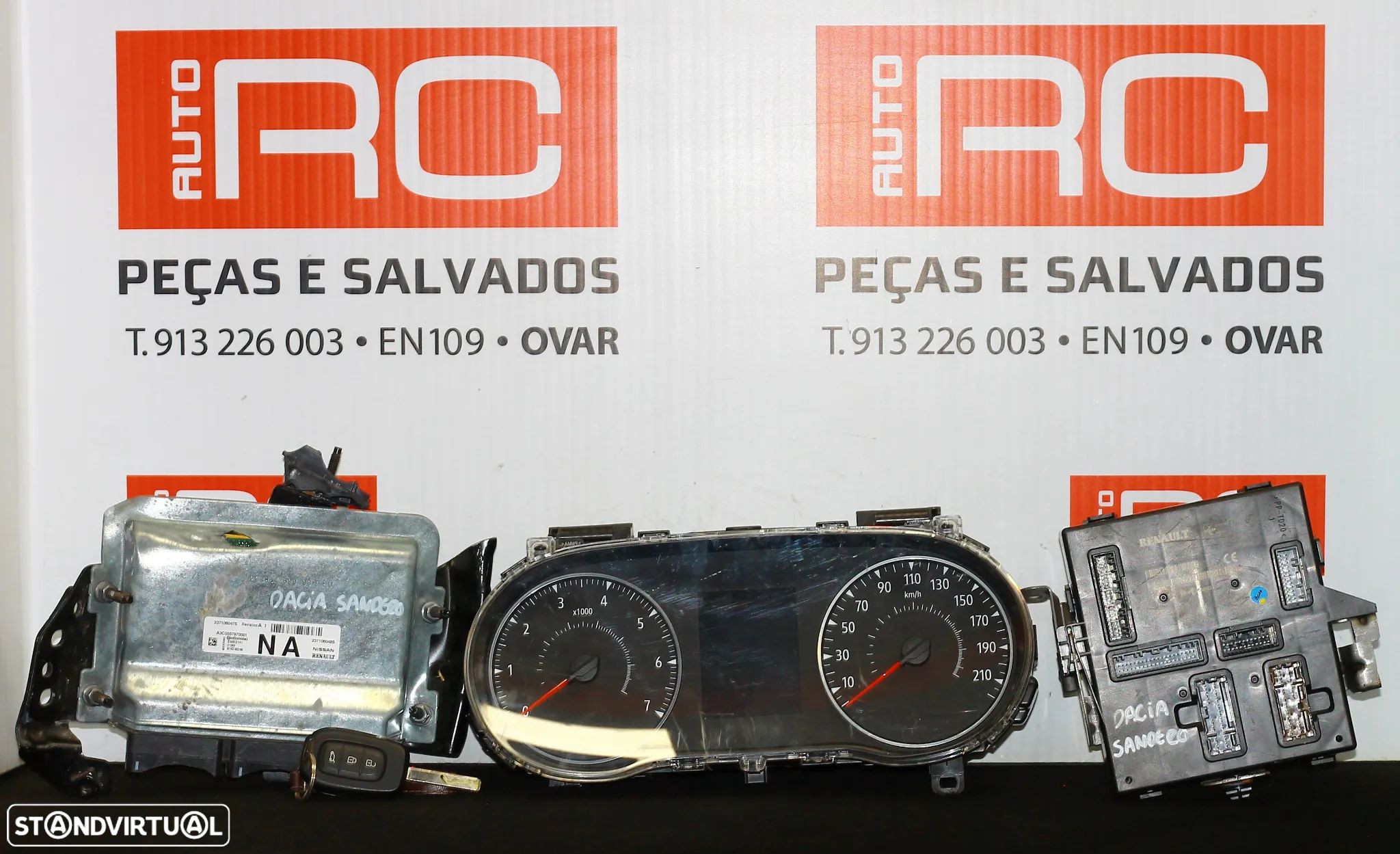 CONJUNTO DACIA SANDERO - 1