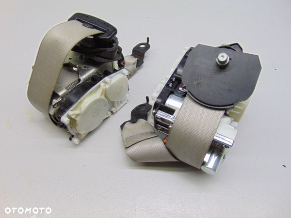 ML W164 LIFT PAS BEZPIECZENSTWA LEWY PRZOD SZARY 34051550