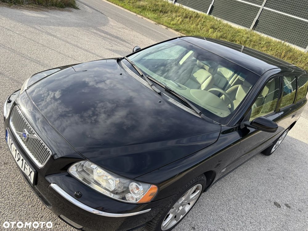 Volvo V70 2.4 Momentum - 8