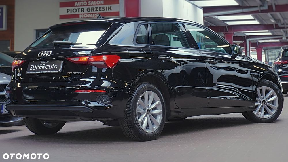 Audi A3 Sportback - 12