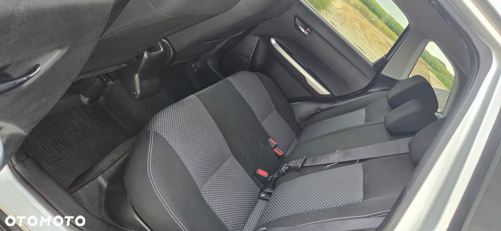 Suzuki Vitara 1.6 (4x4) Allgrip Comfort - 19