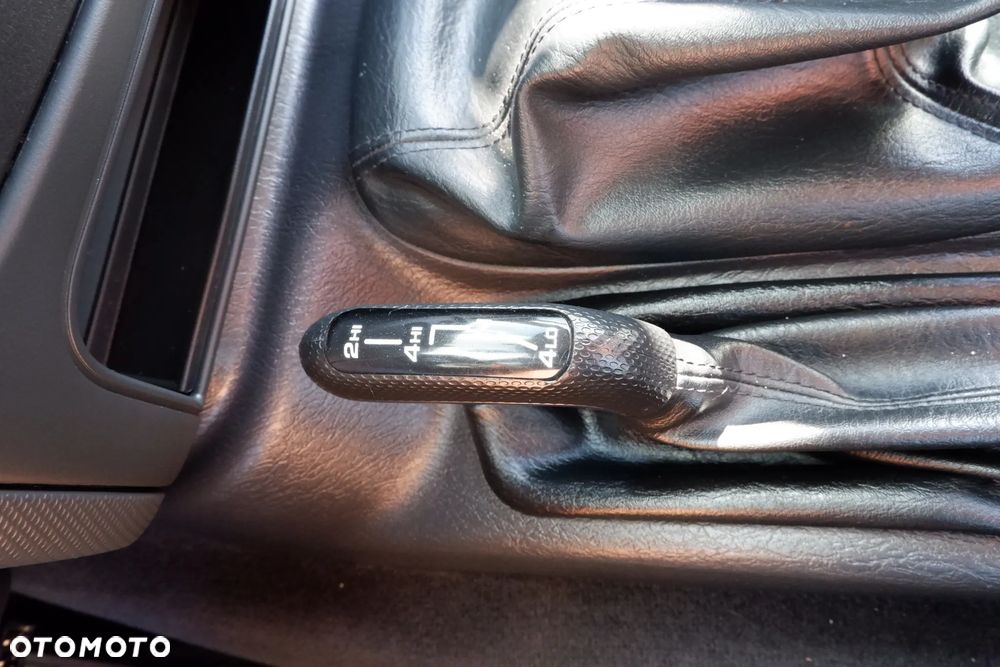 Jeep Cherokee 2.5L CRD Sport - 20