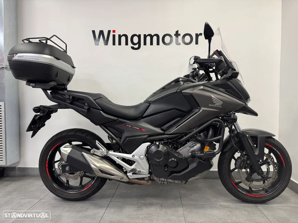Honda NC750X - 1