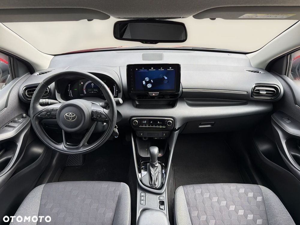Toyota Yaris Hybrid 1.5 Style - 19