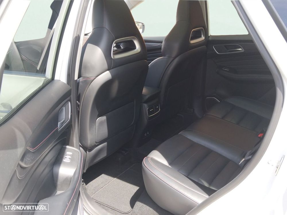 MG EHS 1.5 T-GDI Plug-in Hybrid Luxury - 15