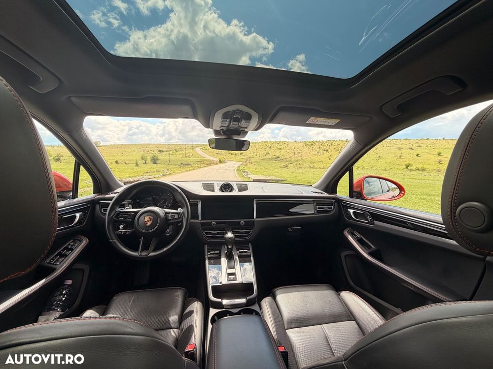 Porsche Macan T - 21