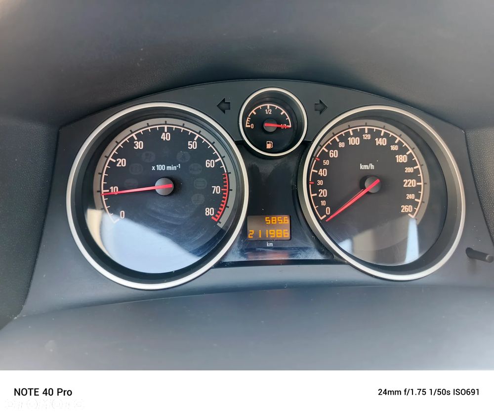 Opel Astra 1.4 Edition Plus - 5