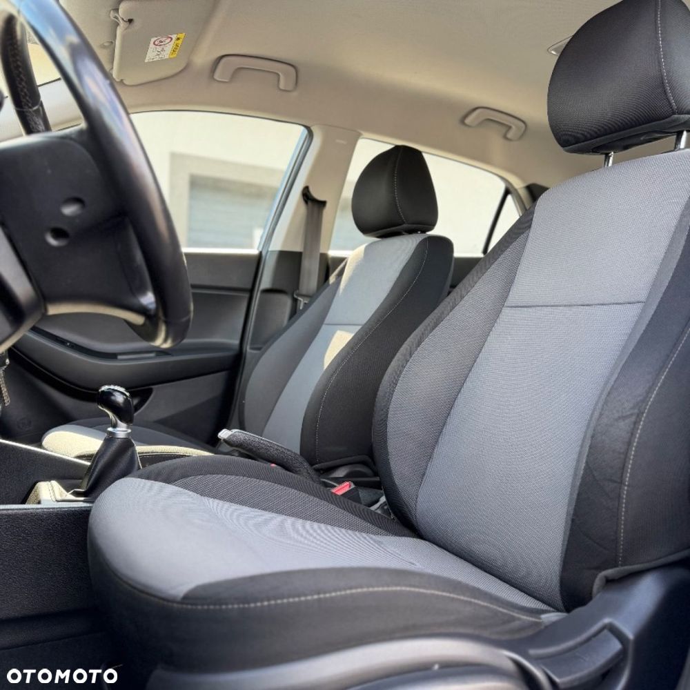 Hyundai i20 - 15