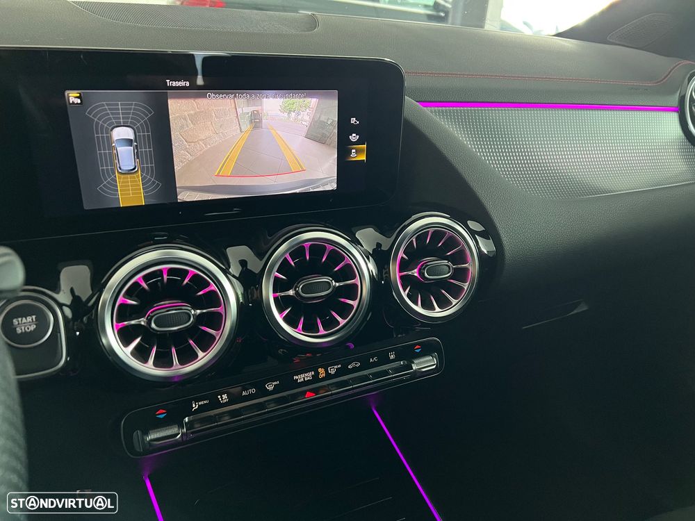 Mercedes-Benz EQA 300 4Matic AMG Line - 19