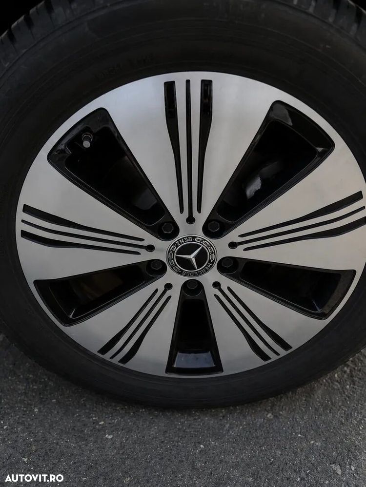 Mercedes-Benz EQA 250 - 30