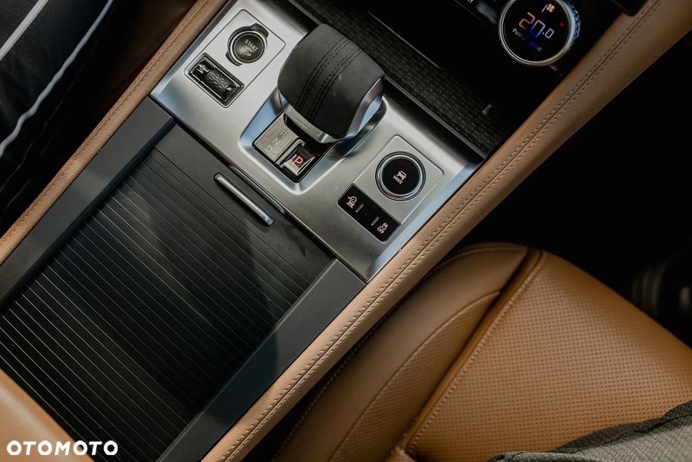 Jaguar F-Pace 2.0 P250 mHEV AWD R-Dynamic S - 39