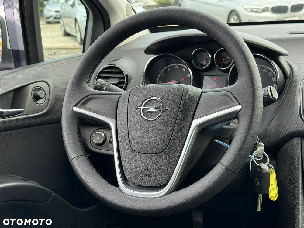 Opel Meriva - 27
