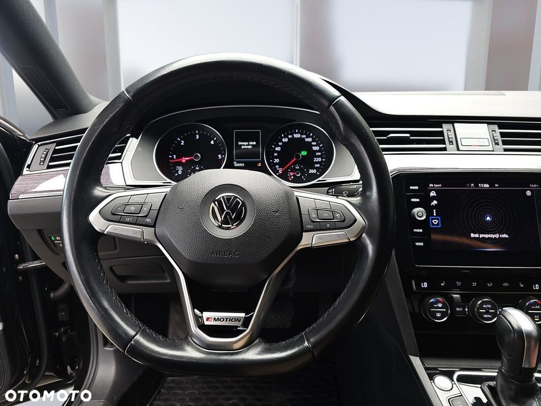 Volkswagen Passat 2.0 TDI 4Mot Elegance DSG - 16