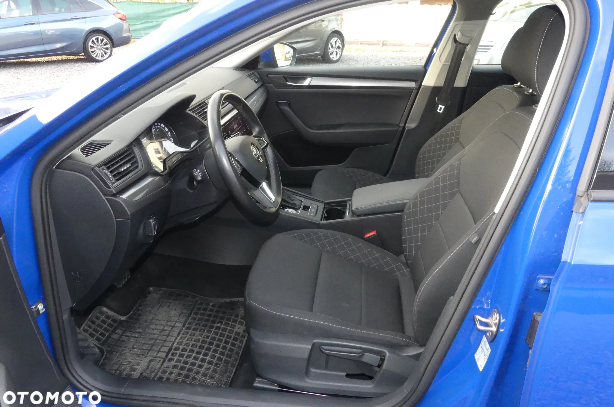 Skoda Superb 1.5 TSI Ambition DSG - 6