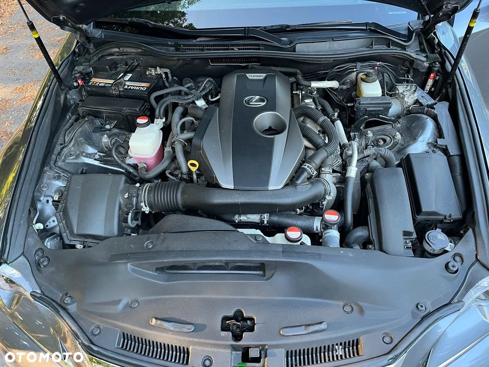 Lexus IS 200t F Impression - 14