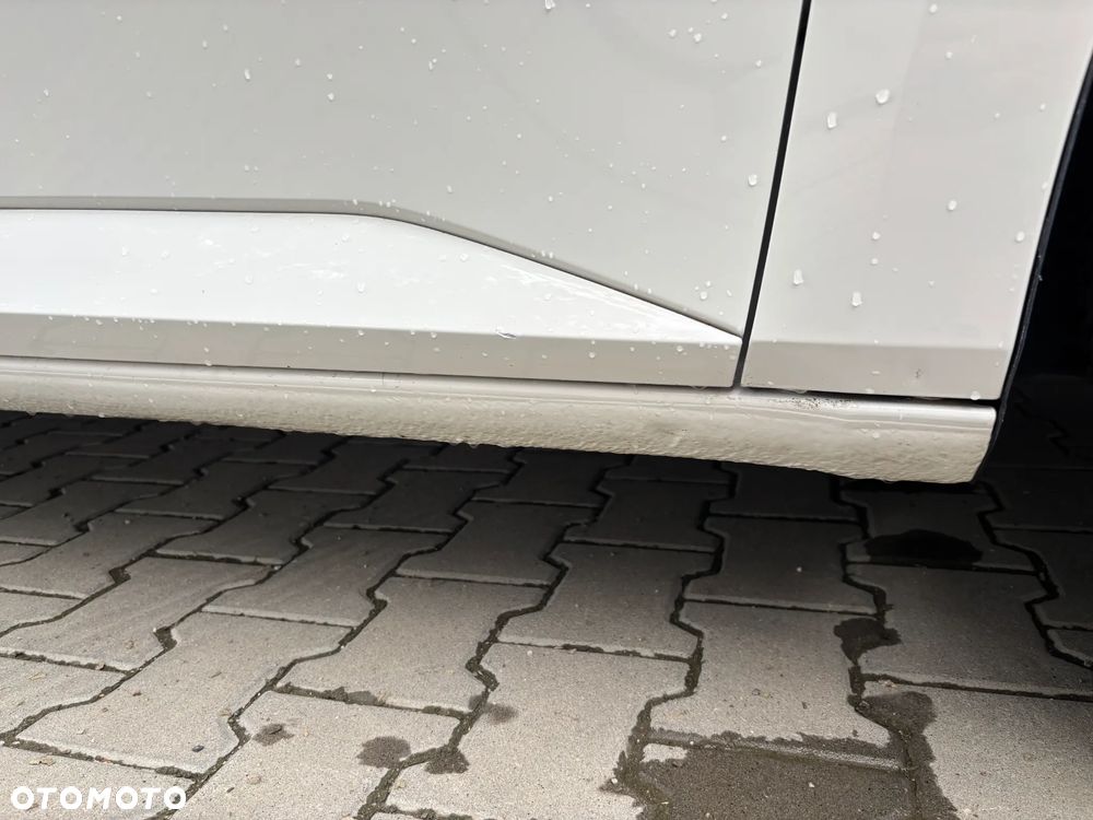 Skoda Superb 2.0 TDI SCR Ambition - 16