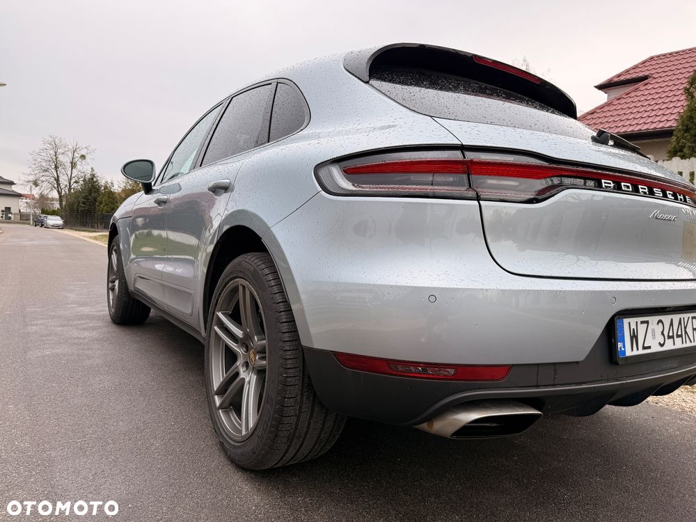 Porsche Macan Standard - 2