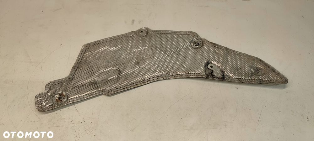 OSŁONA TERMICZNA PRAWA AUDI A6 C7 4G0804162 - 1