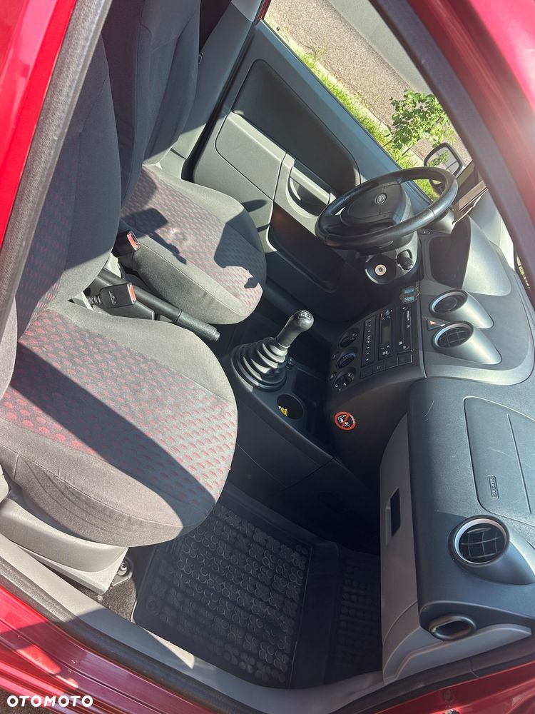 Ford Fiesta - 5