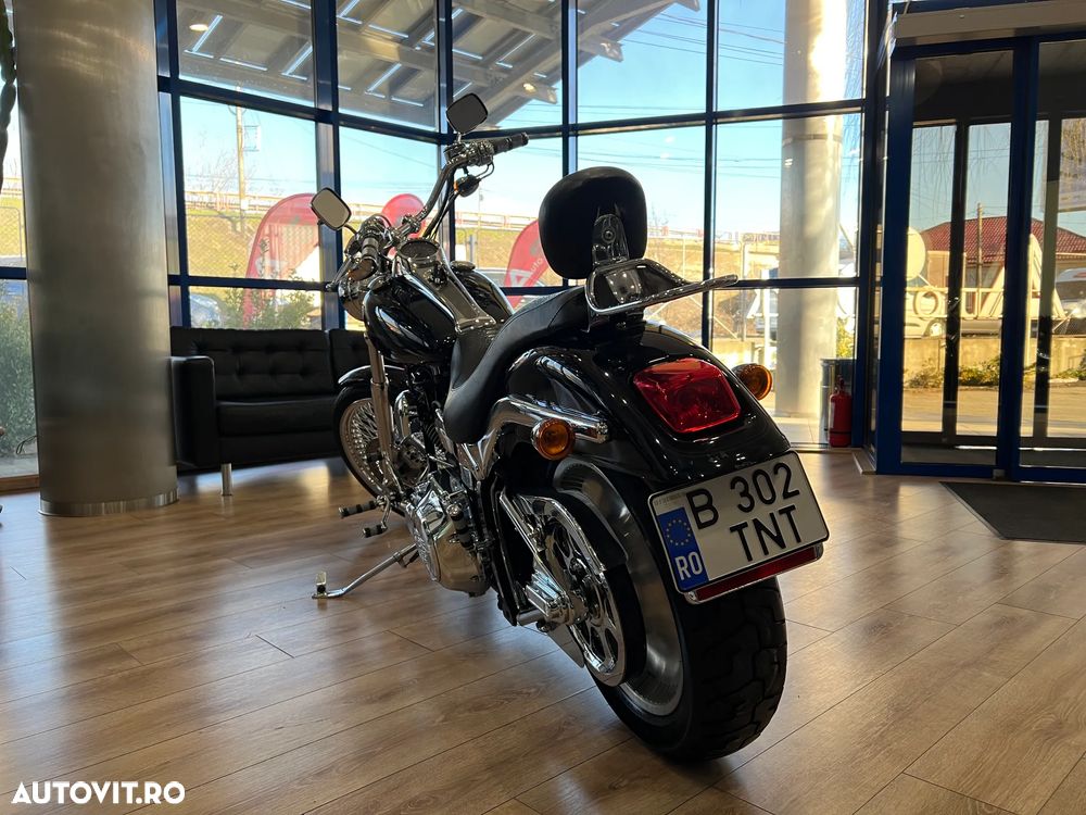 Harley-Davidson FXSTD Softail Deuce - 5