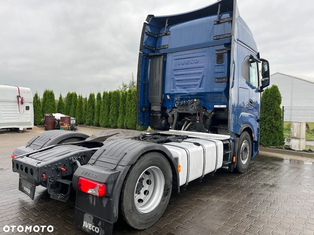 Iveco - 6