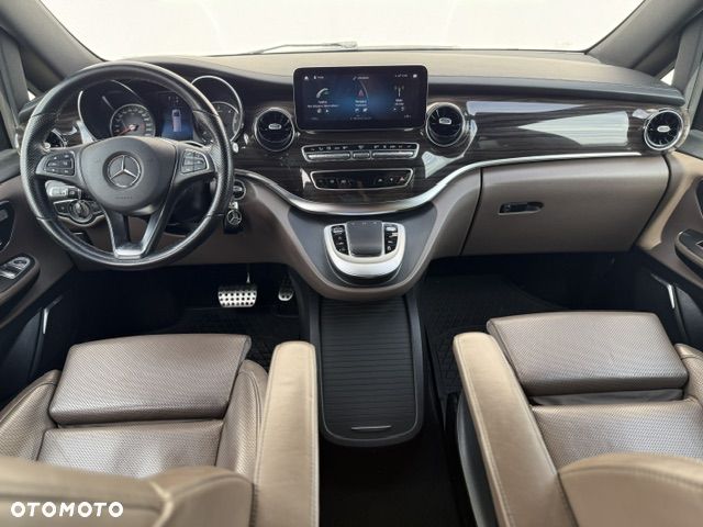 Mercedes-Benz Klasa V 300 d lang 4Matic 9G-TRONIC Avantgarde Edition Edition 19 - 10