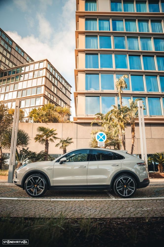 Porsche Cayenne Coupé E-Hybrid Platinum Edition - 30