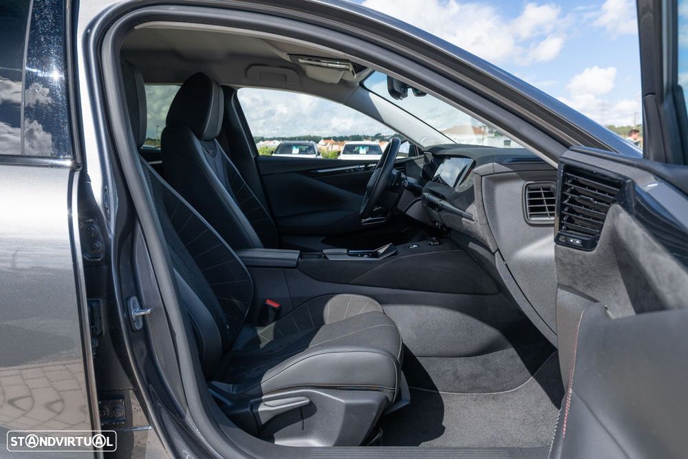 DS DS4 E-Tense Performance Line EAT8 - 11