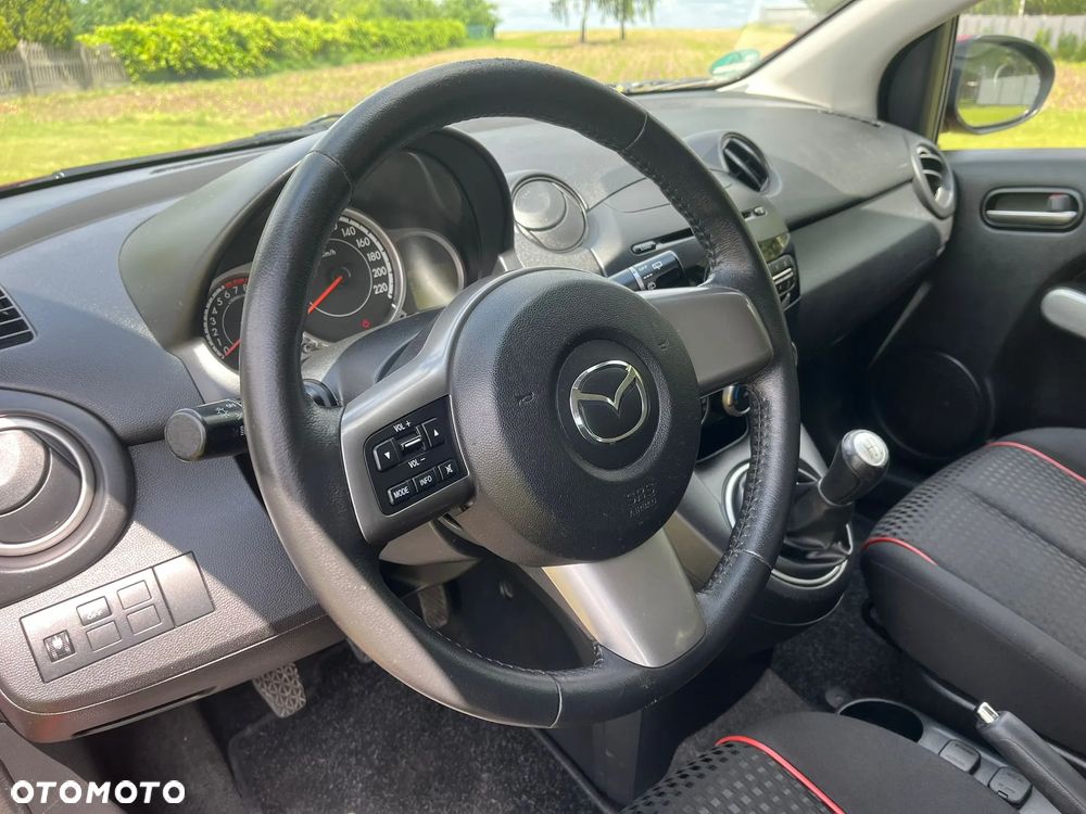 Mazda 2 1.3 MZR Edition - 11
