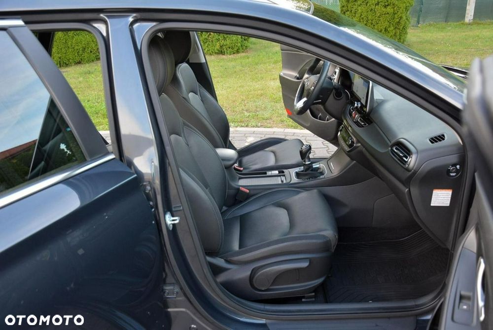 Hyundai i30 1.5 T-GDI 48V Premium - 17