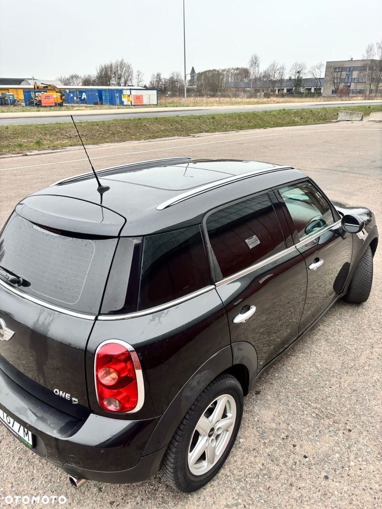 MINI Countryman One D - 3