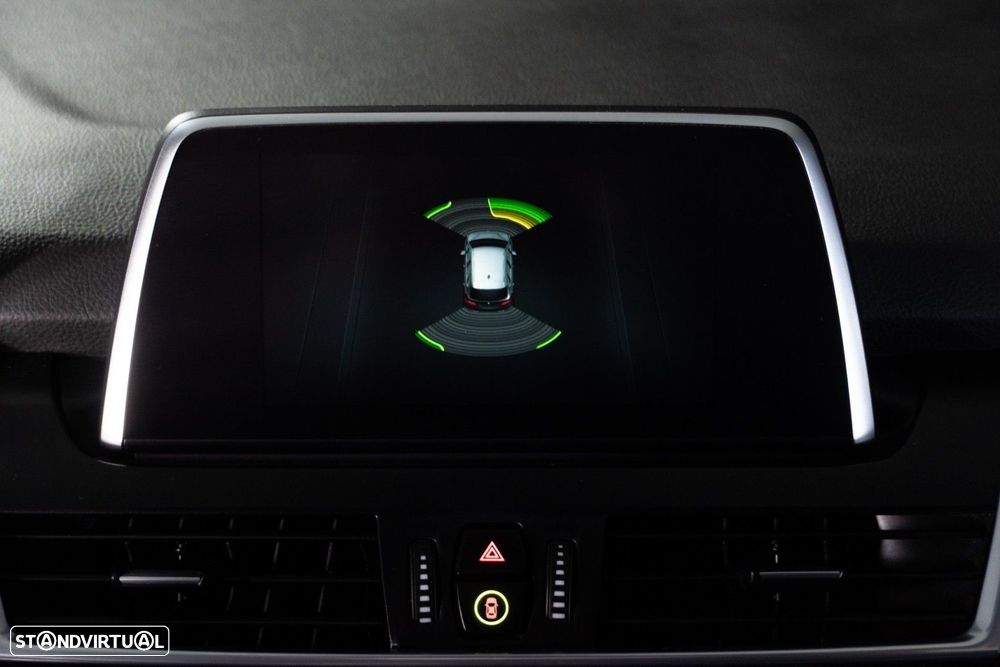 BMW 225xe Active Tourer Line Sport - 24