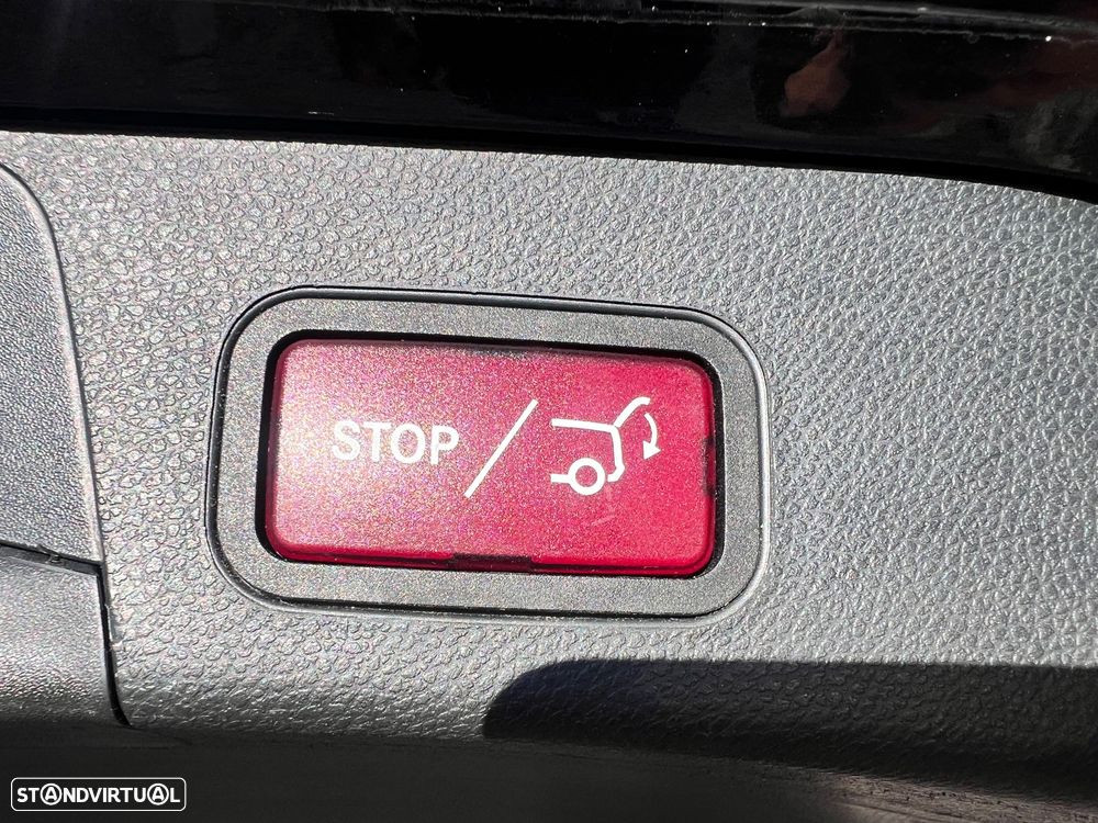 Mercedes-Benz C 300 BlueTEC Hybrid AMG Line - 30