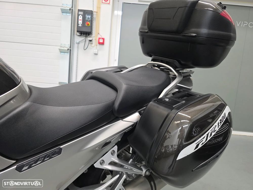 Yamaha FJR SPORT - 33