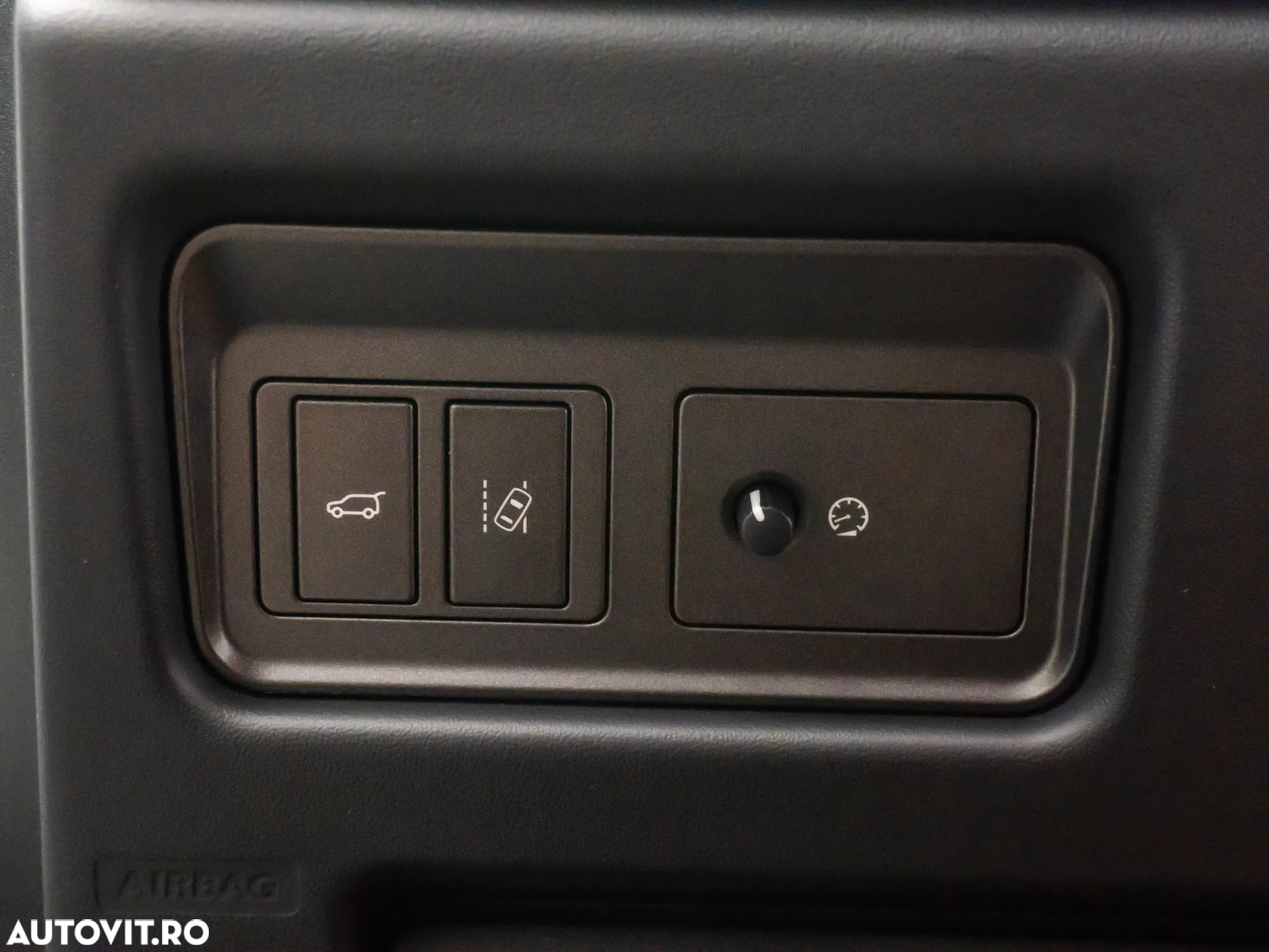 Land Rover Range Rover Evoque - 25