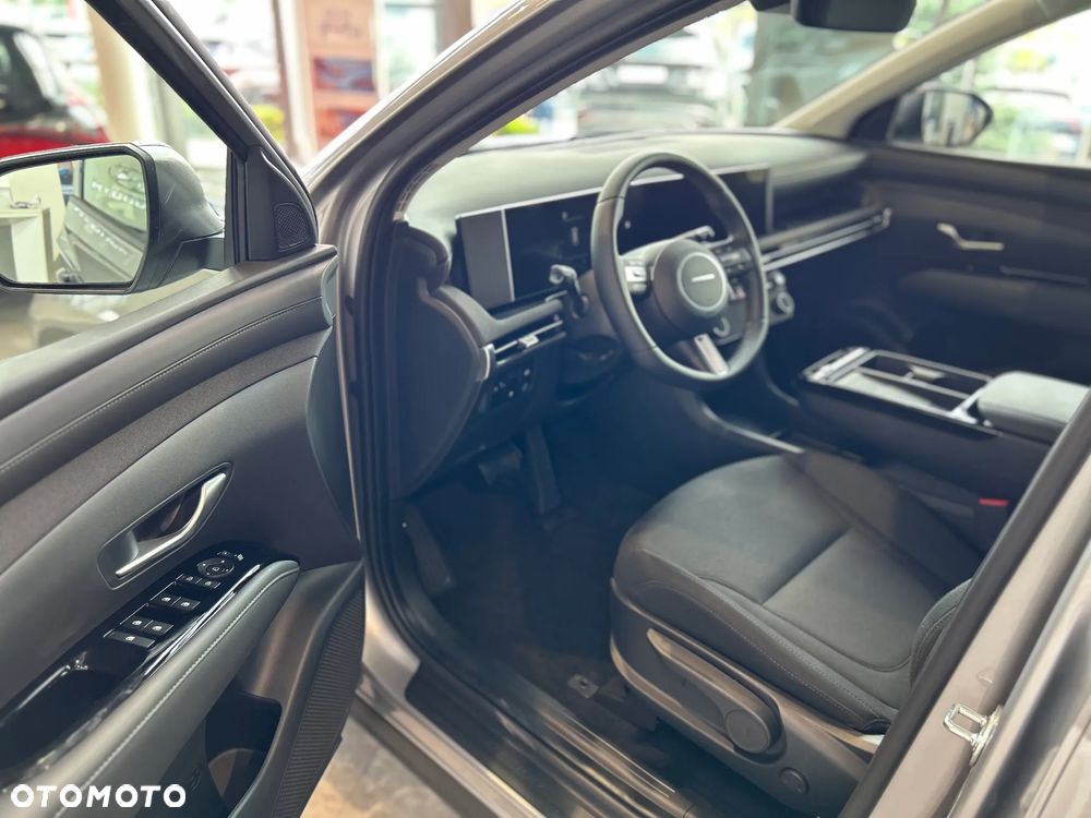 Hyundai Tucson 1.6 T-GDi HEV Smart 4WD - 7